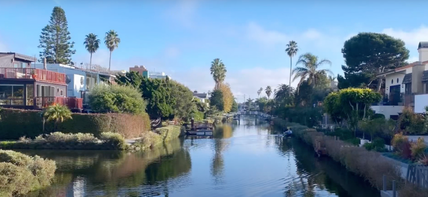 CANALS x production track x YUMIKO DIA LUNA